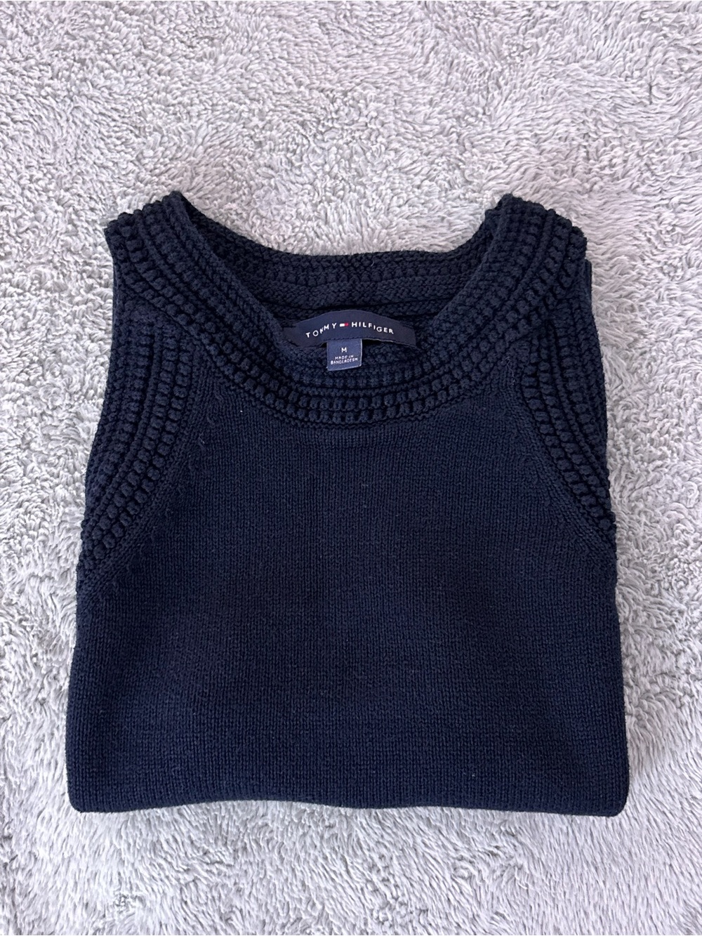 Tommy Hilfiger Women's Black Crew Neck Knit Sweater